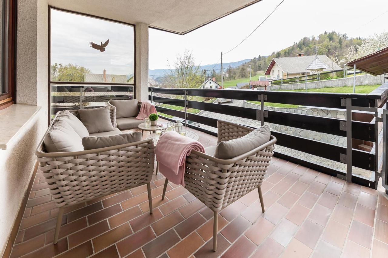 Apartment Valy - Free Bikes, Relaxing Terrace & Near Μπλεντ Εξωτερικό φωτογραφία